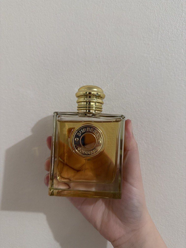 Burberry goddess edp 100ml (Category: Fragrance & Deodorants) located in Quezon City. Submitted by matchamore.closet (Listing ID 1467219762, Image 1). Description: original Bought from rustans good as new, used once or twice RFS: not into vanilla anymore.