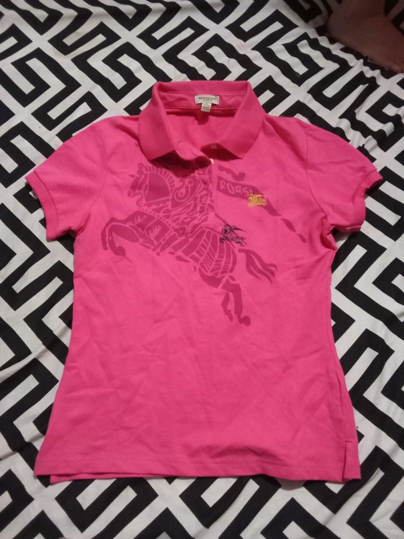 Burberry polo bug logo (Category: Shirts) located in Manila. Submitted by tcbukay_zxc25 (Listing ID 1467169799, Image 1). Description: Burberry polo big logo size medium good condition.