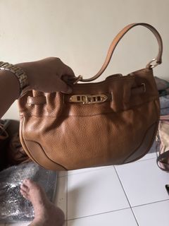 (Category: ) located in . Submitted by hajahnur2007 (Listing ID 1467337024, Image 1). Description: .