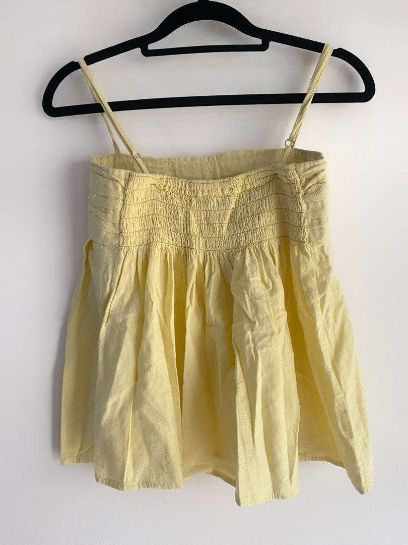 Butter Yellow Sleeveless Top (Category: Sleeveless) located in Quezon City. Submitted by shopmariascloset_ (Listing ID 1467186746, Image 2). Description: .