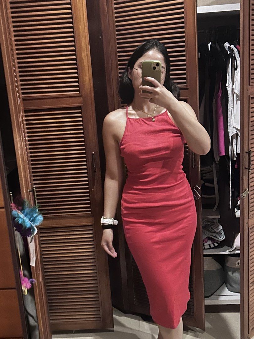 Calliope Red Midi Dress Size M (Category: Dresses) located in Cebu City. Submitted by shopmikascloset (Listing ID 1467304761, Image 1). Description: - Brand/Model: Calliope midi dress - Color: Bright red - Size: M (stretchy ribbed fabric for a body-hugging fit) - Details: Square neckline, thin spaghetti straps, midi length - Condition: Worn once, excellent shape.