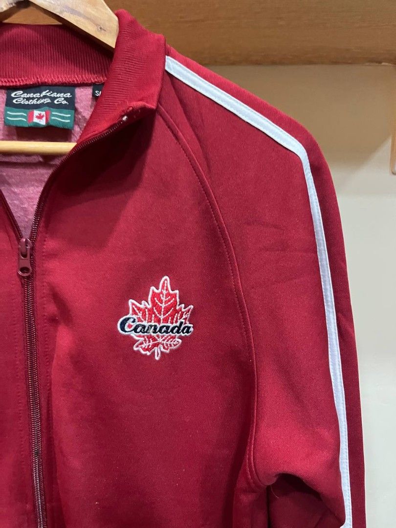 Canadian Vintage Track Jacket (Category: Vintage Collectibles) located in Quezon City. Submitted by michypeachyy1 (Listing ID 1467342228, Image 3). Description: 650 plus shipping medium size.