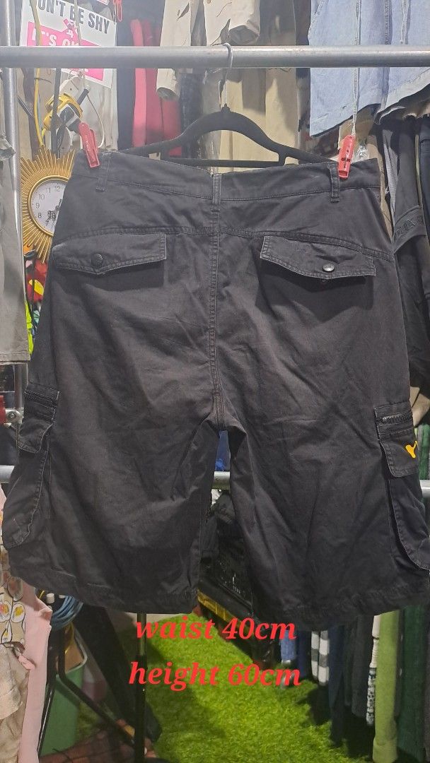 Cargo shorts black obc (Category: Shorts) located in Antipolo. Submitted by __watchu_finds (Listing ID 1467286110, Image 3). Description: color may vary due to lightning shipment: lalamove, lbc, grab jnt etc payment: gcash meetup: imall antipolo or nearby.