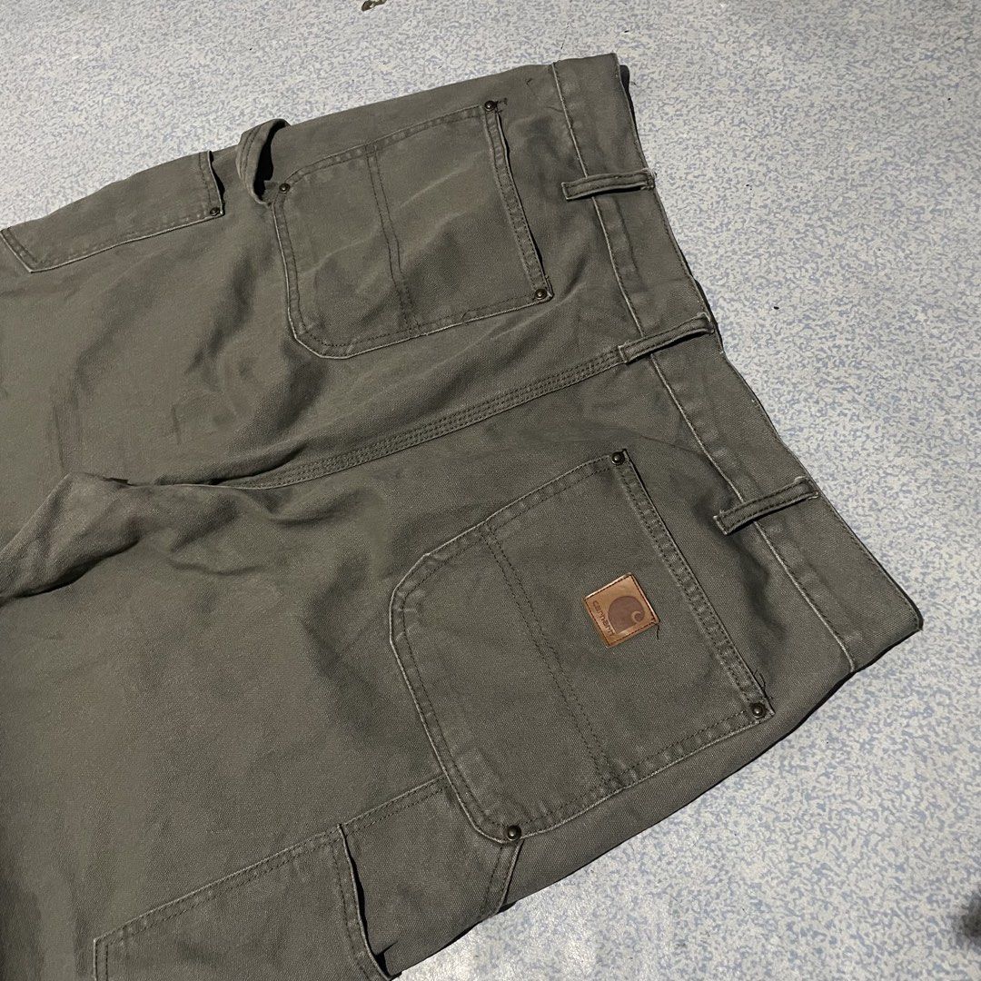 Carharrt Dknee B136-MOS (Category: Jeans) located in Manila. Submitted by juniorthrift (Listing ID 1467304833, Image 3). Description: Carharrt Dknee B136-MOS Excellent condition Dimes Width - 34-32 Length - 42 Open Leg - 9.5 .