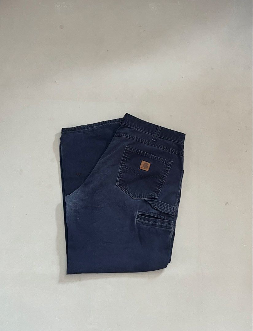 Carhartt B159 NVY (Category: Jeans) located in Iloilo. Submitted by jthrift0 (Listing ID 1467180750, Image 1). Description: 38x40x10 details on the photo good condi 8.5/10 color rate.