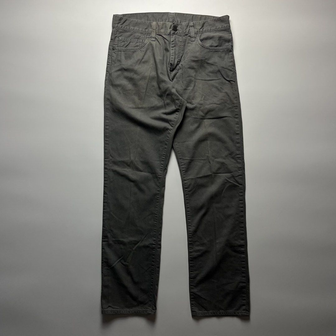 Carhartt Davies Pants (Category: Jeans) located in Manila. Submitted by streetsavvy (Listing ID 1467274347, Image 2). Description: Carhartt Davies Pants Size: 32 Waist: 32” - 34” Length: 43” Inseam: 32” Hip: 19” Thigh: 12” Knee: 10” Leg Opening: 8” Front Rise: 11” Measured in Inches Condition: Excellent condition Flaw: None.