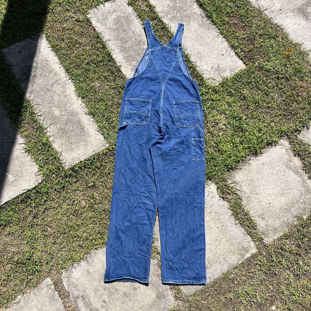 CARHARTT DENIM JUMPER ‼️ (Category: Jeans) located in Cebu City. Submitted by clarkcamu68040 (Listing ID 1467175113, Image 2). Description: CARHARTT DENIM JUMPER‼️ AS NEW W 36 / L 45.5 LEG OPENING 10 COLORATE 9.8 / 10 ISSUE : ❌❌❌ PRICE + SF 🛒🛒 📍CEBU ,CITY OF NAGA 🚚 J&T EXPRESS.