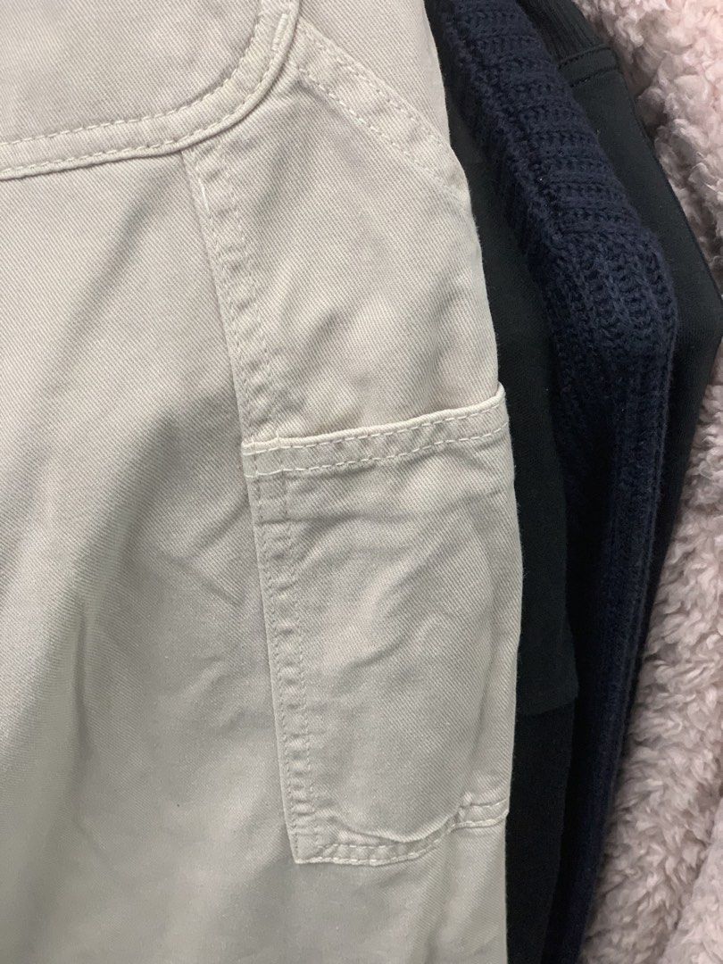 CARHARTT FLINT PANTS (Category: Jeans) located in Manila. Submitted by scarlett_hope (Listing ID 1467350050, Image 3). Description: SIZE XL ON TAG.
