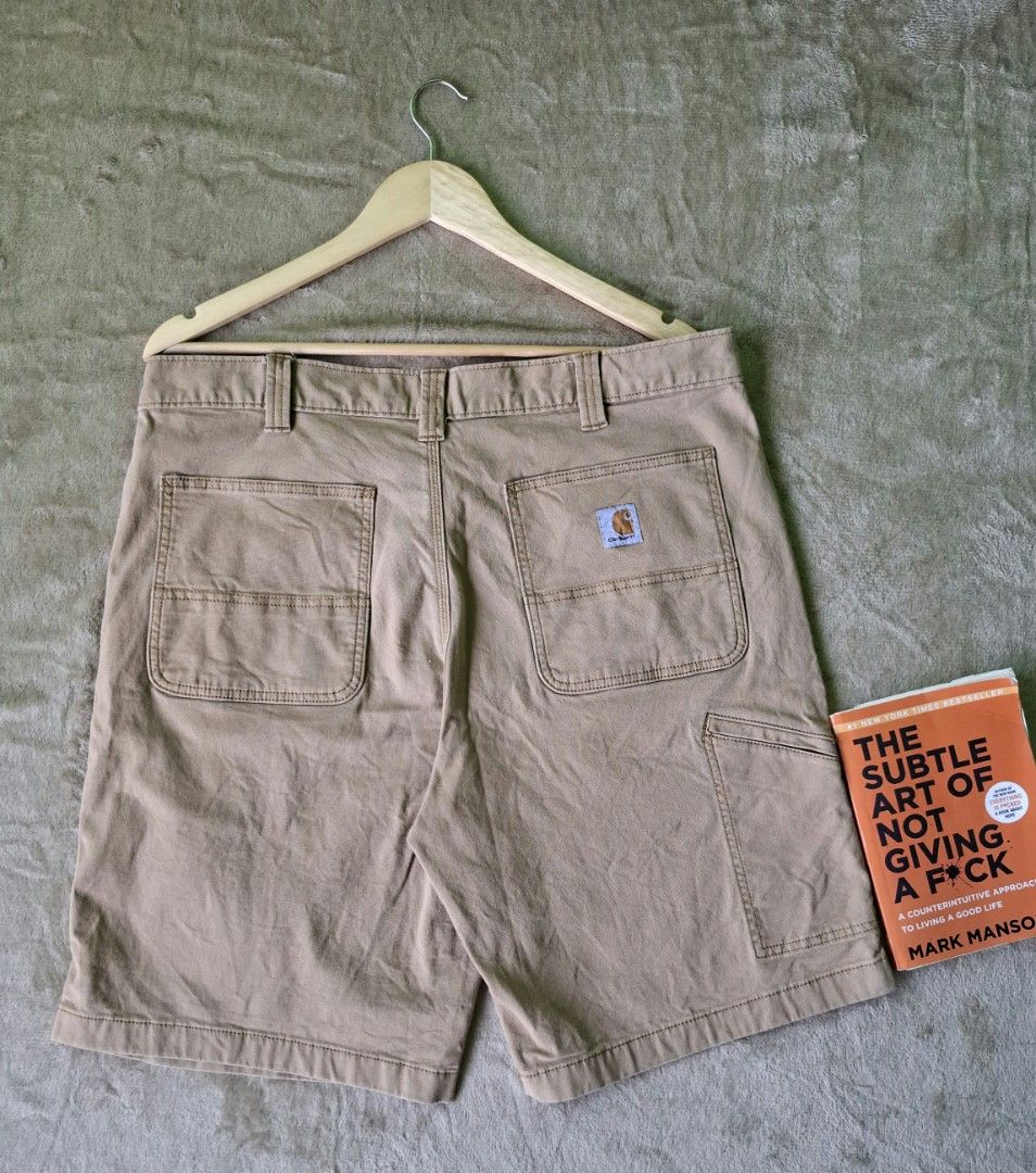 Carhartt Utility Shorts 💥 (Category: Shorts) located in Alaminos. Submitted by made.by (Listing ID 1467288021, Image 3). Description: Waist: 34-38 Length: 20 Hem: 12.