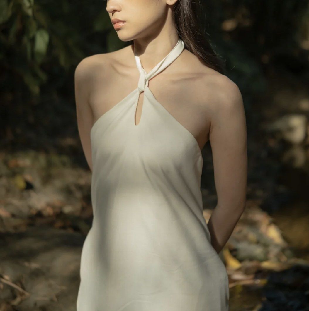 Cariño Martina Midi Dress (Category: Dresses) located in Makati City. Submitted by lmrzlt (Listing ID 1467338971, Image 1). Description: Rfs: decluterring!!!.
