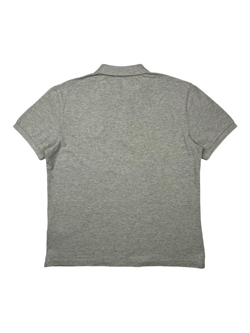 CDG Comme des Garçons - Script S/S Polo Shirt (Category: Tshirts & Polo Shirts ) located in Puerto Princesa. Submitted by rrugsgallery (Listing ID 1467330594, Image 2). Description: CDG Comme des Garçons - Script S/S Polo Shirt Tagged Size: Large Length: 26.5 Width: 21 Condition: Very good Color rate: 9.5 Flaws: Minor sign of usage .