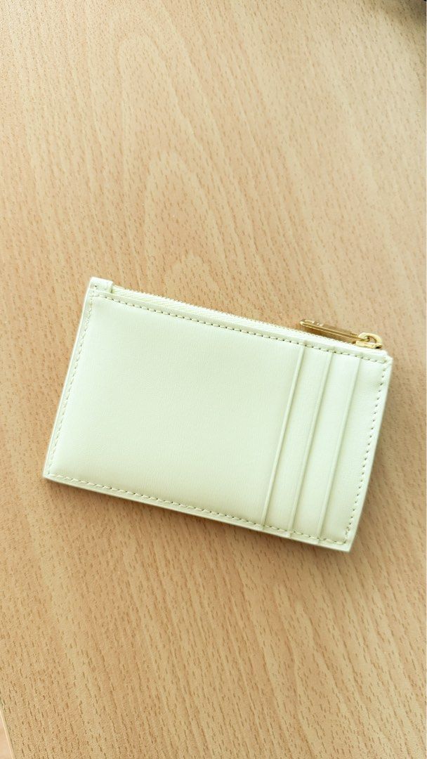 Celine Cardholder (Category: Luxury Bags & Wallets) located in Taguig. Submitted by lemsmom (Listing ID 1467321179, Image 3). Description: Bought in Tokyo Never used.