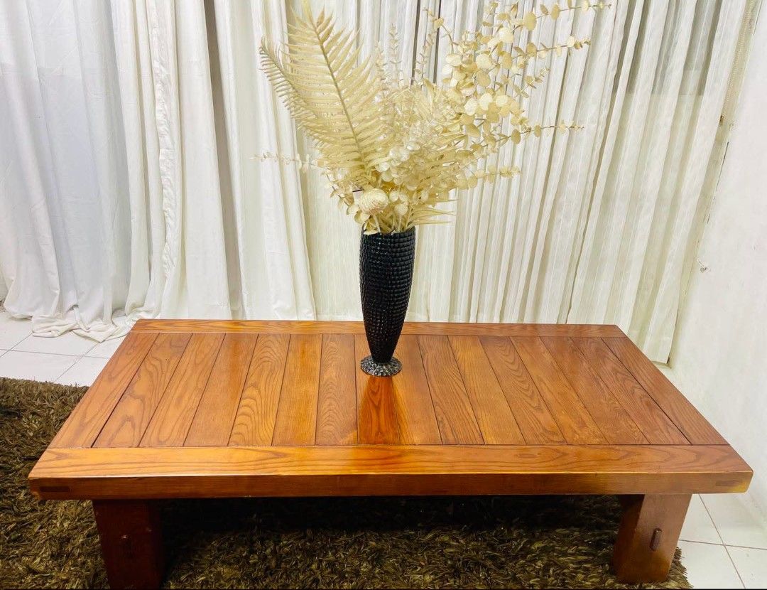 Center Table (Category: Tables & Sets) located in Meycauayan. Submitted by marygracecasimiro (Listing ID 1467236036, Image 1). Description: From Vietnam Solid Thick Wood Long Center Table Get this for only 7k💚.