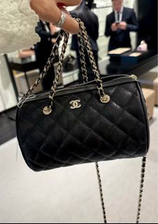 (Category: ) located in . Submitted by chicluxury (Listing ID 1467296463, Image 1). Description: .