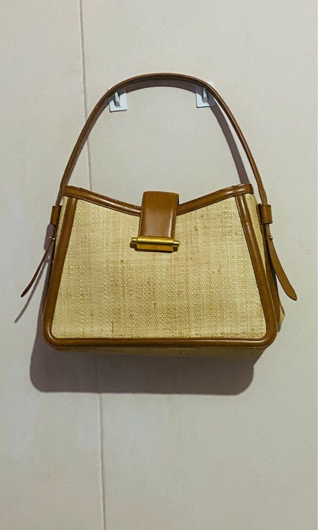 Decluttering: Charles & Keith Lola Belted Hobo Bag (Category: Shoulder Bags) located in Las Pinas. Submitted by amazing.grace.finds0407 (Listing ID 1467208011, Image 1). Description: Selling my authentic Charles & Keith Lola Belted Hobo Bag in the stunning Caramel Woven/Raffia colorway. 📌 Condition: • Excellent, pristine condition (used but not abused, literally looks good as new!). • Clean interior lining and minimal to no signs of wear on the 