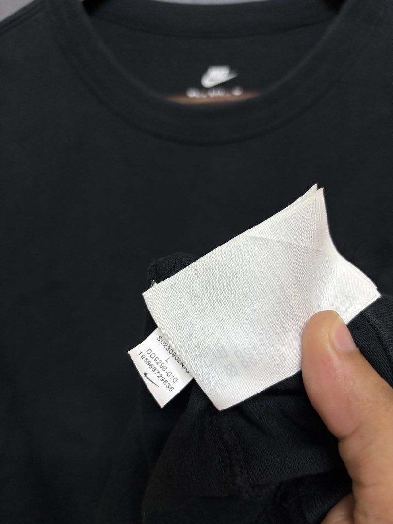 Check Pocket Tee (Category: Tshirts & Polo Shirts ) located in Cavite. Submitted by staythrifted.23 (Listing ID 1467168483, Image 3). Description: Large on 🏷️ Dimes : Length 27 Width 22.5 Excellent Color rate 9.5/10 Issue : ❌ Loc. Cavite We ship nationwide Payment first .