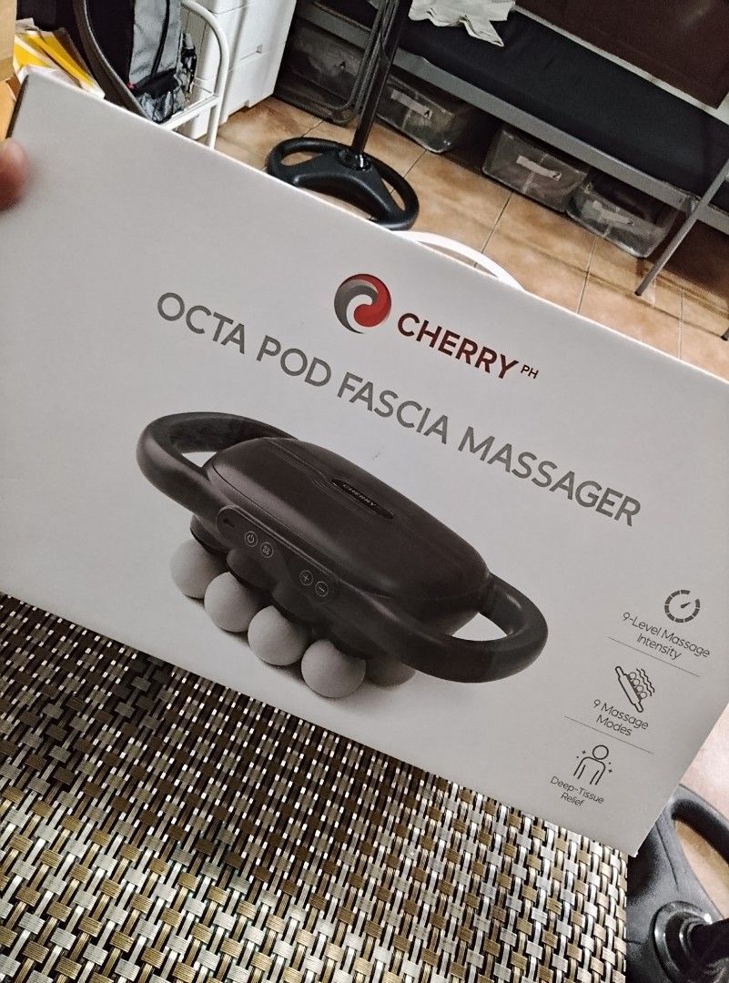 Cherry PH Octa Pod Fascia Massager (Category: Massage Devices) located in Makati City. Submitted by kervstaniegra (Listing ID 1467235591, Image 1). Description: - Handheld percussive therapy device for fast muscle recovery and tension relief - Comes with 8 targeted massage heads for different muscle groups - Customizable experience with 9 massage modes and 9 intensity levels - Built-in 1800mAh battery with up to 70 minutes of continuous use - Con