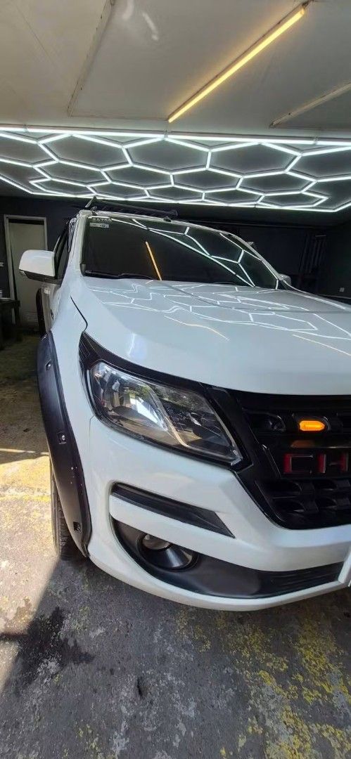 Chevrolet trailblazer duramax Auto (Category: Used Cars) located in Manila. Submitted by zealgem.7636b4 (Listing ID 1467170661, Image 2). Description: 🔥🔥For Sale 🔥 🔥 2017 Chevrolet Trailblazer LT 4x2 Automatic transmission Engine: 2.8L Duramax Turbo-Diesel Engine Powerful yet fuel efficient Mileage: 87k Color: Summit White 7 seater SUV 20" wheelset Original Chevy all terrain front gril with led lights Free roof rack w/ railings Bushwacker ins