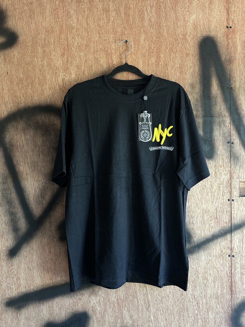 Chrome Hearts (Category: Tshirts & Polo Shirts ) located in Makati City. Submitted by mikobalcueva (Listing ID 1467189928, Image 1). Description: Brand New 350 Each. Can ship nationwide! Color may vary due to lighting and camera quality. 📍Aguilar.