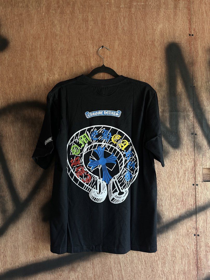 Chrome Hearts (Category: Tshirts & Polo Shirts ) located in Makati City. Submitted by mikobalcueva (Listing ID 1467198341, Image 2). Description: Brand New! Heavy Cotton 💯 350 Each. Can ship nationwide! Color may vary due to lighting and camera quality. 📍Aguilar.