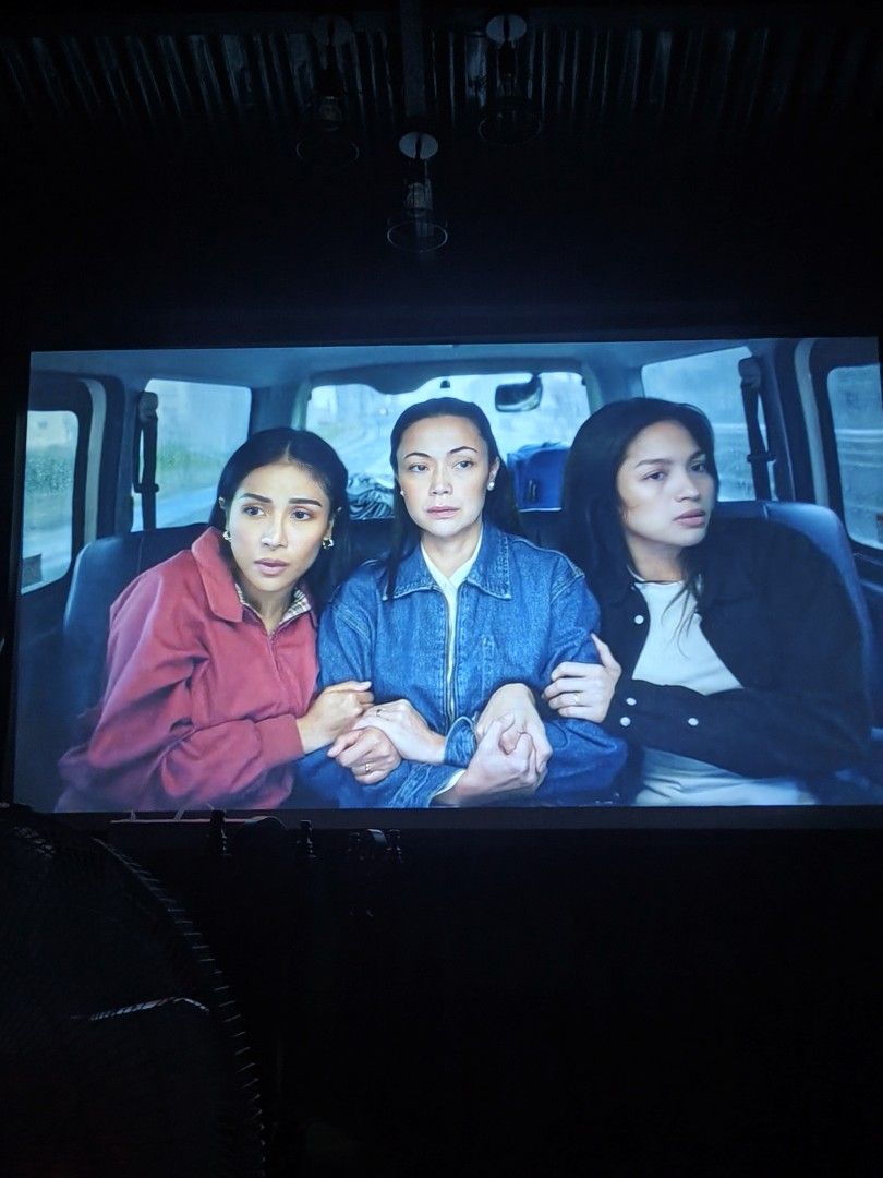 CINEMA PROJECTOR COMPLETE‼️NO ISSUE (Category: Projectors) located in Las Pinas. Submitted by jvpascual25 (Listing ID 1467212917, Image 3). Description: Super Linaw all Working no hidden issue 120 display screen yang nsa pic perfect for: movie night office school rfs: Hnd na nagagamit.