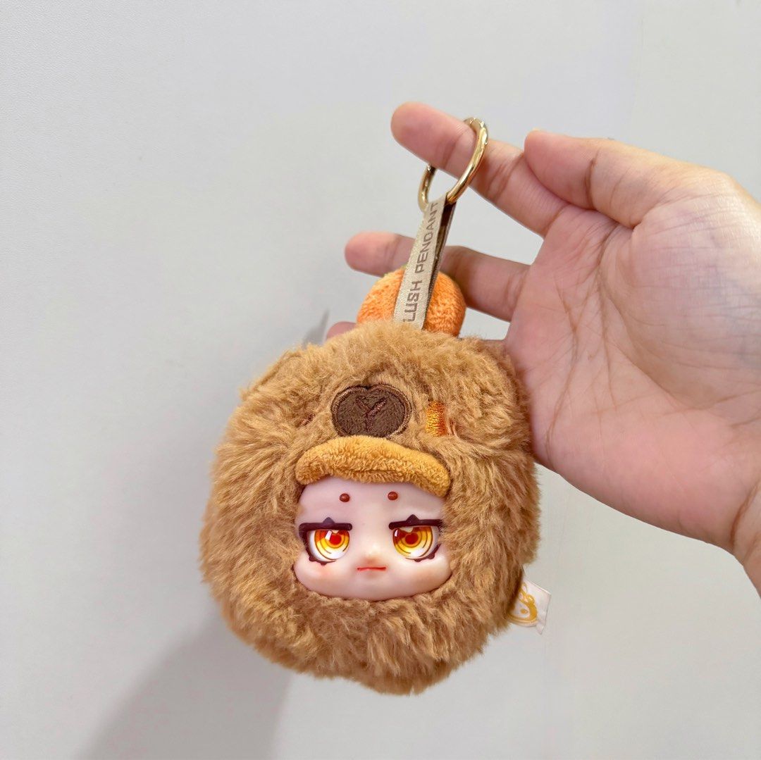 Circe Pet Amusement Capibara Head Keychain Plush (Category: Plushies & Soft Toys) located in Manila. Submitted by ashyyel_ (Listing ID 1467355827, Image 1). Description: .