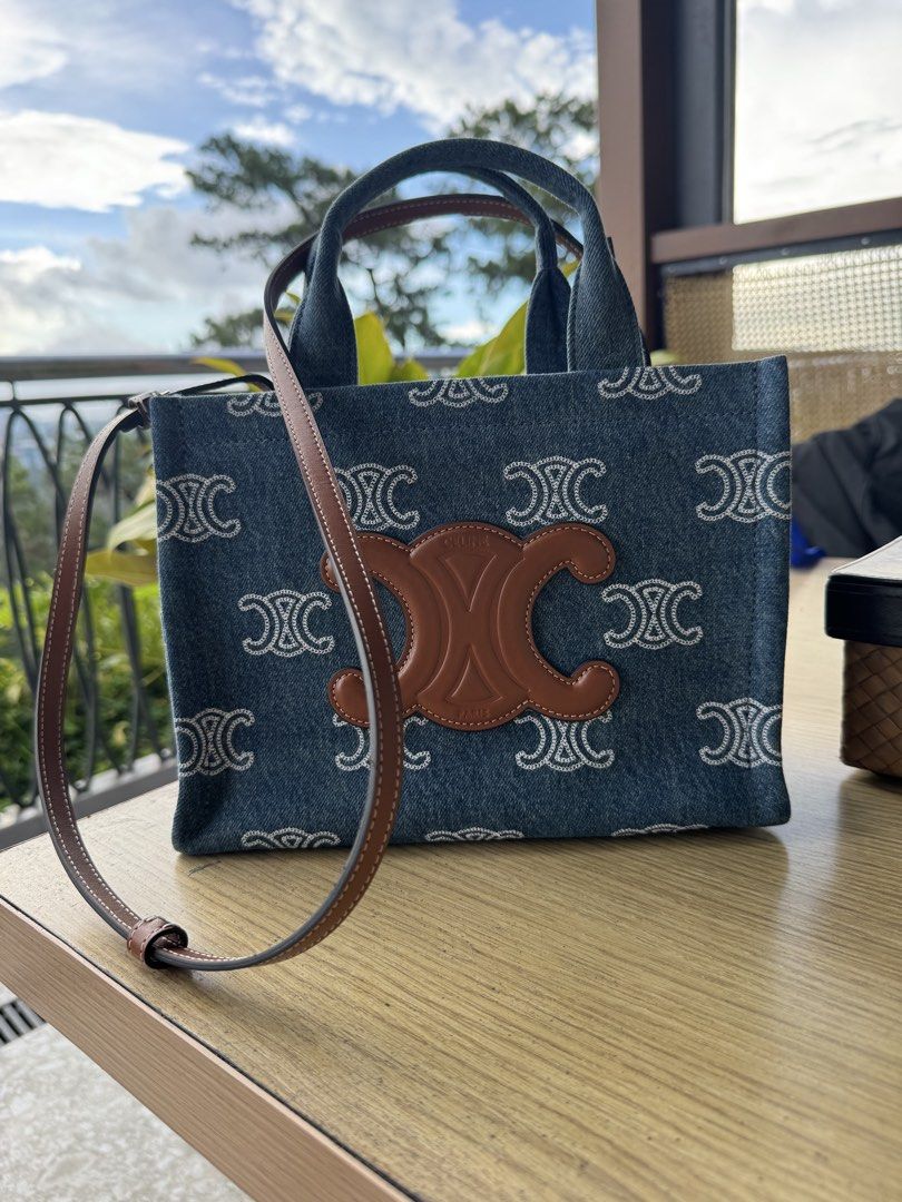 Céline Triomphe Thais Cabas (Category: Luxury Bags & Wallets) located in Manila. Submitted by luxeluggagestation (Listing ID 1467348289, Image 2). Description: 💯% Authentic ❗️❗️ DO NOT click price offer if you will not get it New Arrival fresh from Japan Comes with papers Dust bag included NO flaws to mention Kindly DM for serious taker only NO wasting time .