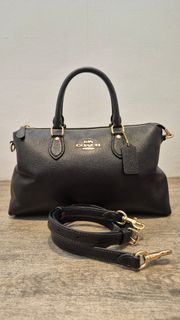 (Category: ) located in . Submitted by classycloset (Listing ID 1467176467, Image 1). Description: .