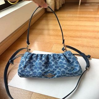 （分類：）位於 。 由 zenowl.0a5269 提交（商品編號 1467313118，圖片 1）。簡介： 。