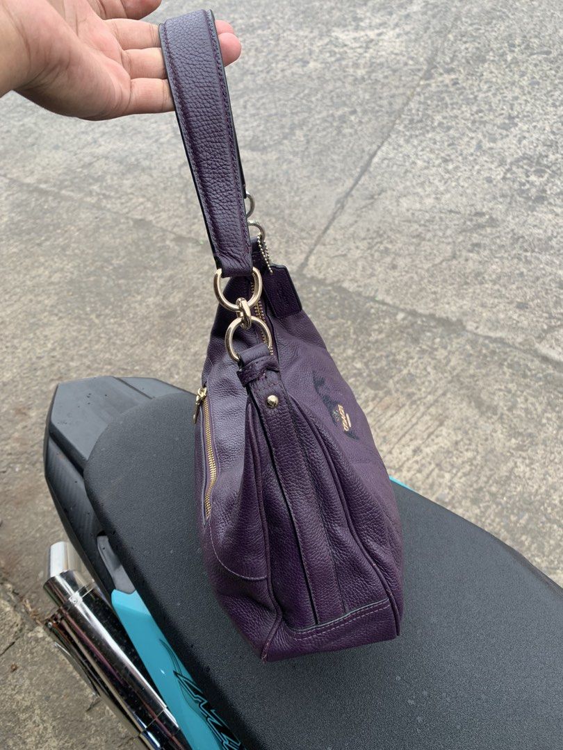 COACH LEATHER KILI BAG (Category: Announcements) located in Manila. Submitted by ibramac11 (Listing ID 1467264099, Image 3). Description: .