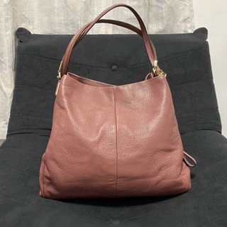 (Category: ) located in . Submitted by thriftpuff (Listing ID 1467320727, Image 1). Description: .