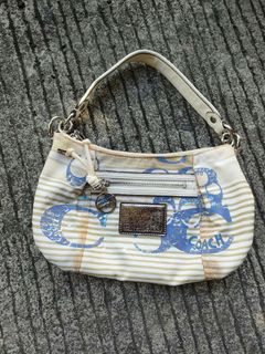 (Category: ) located in . Submitted by thirdfinds (Listing ID 1467279304, Image 1). Description: .