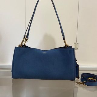 （分類：）位於 。 由 kaylaondricka 提交（商品編號 1467354704，圖片 1）。簡介： 。
