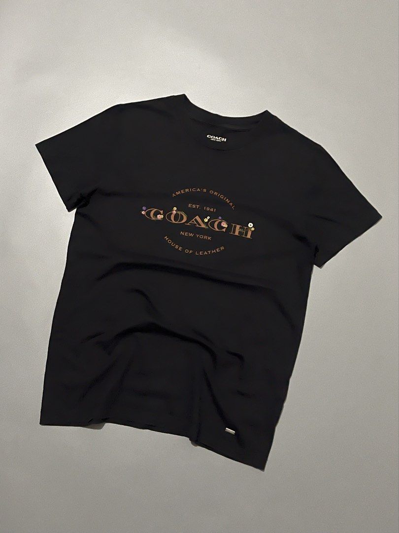 COACH SHIRT (Category: Shirts) located in Compostela. Submitted by source_20 (Listing ID 1467322632, Image 2). Description: COACH SHIRT DIMES 17.5X24 CR 9.8/10 EXCELLENT CONDITION NO ISSUE ❌ 📍DAVAO DE ORO CAN SHIP VIA JNT .