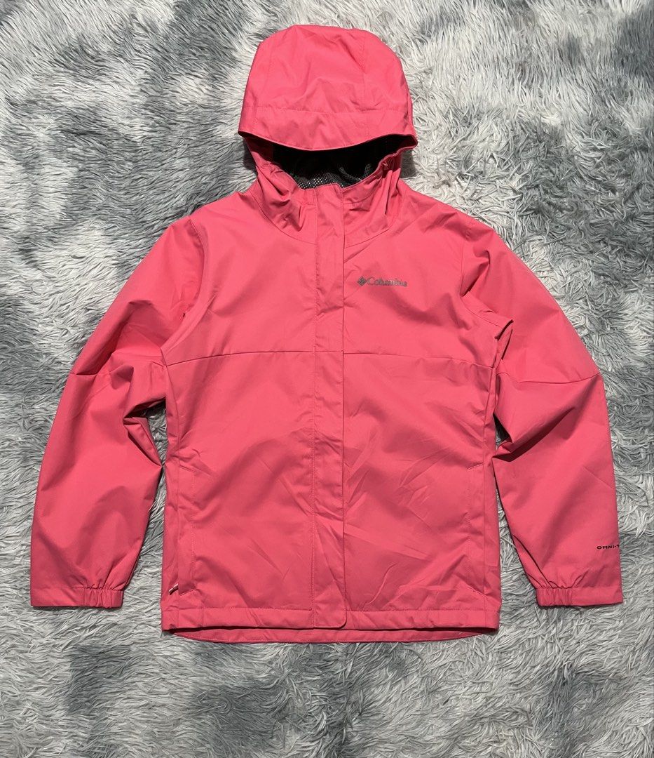 Columbia Omni Tech Jacket (Category: Babies & Kids Fashion) located in Sasmuan (Sexmoan). Submitted by winterclothes.ph (Listing ID 1467330450, Image 1). Description: Columbia Omni Tech Jacket M (10/12) Girl on tag Width 17.5 Length 23 Excellent Condition .