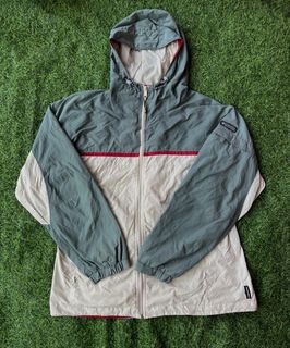 (Category: ) located in . Submitted by thrift_kidd (Listing ID 1467186145, Image 1). Description: .