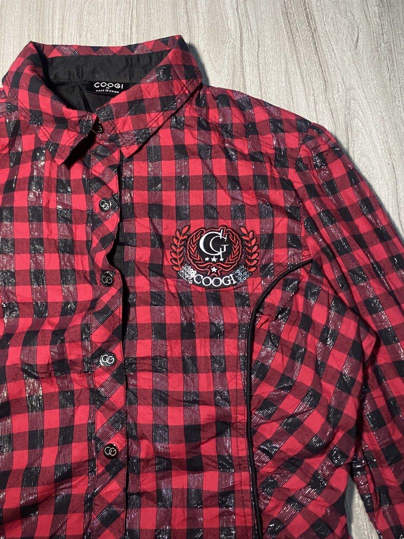 Coogi goth vibes blouse (Category: Blouses) located in Bacolod City. Submitted by bnta_bounce (Listing ID 1467323843, Image 3). Description: Flaws: none Length 27 Width 18 .