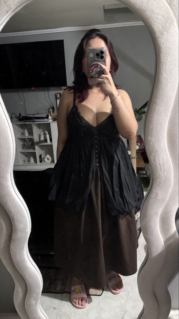 Corset Bubble Hem Long Top (Category: Blouses) located in Quezon City. Submitted by dinesaur (Listing ID 1467294552, Image 3). Description: M-l.