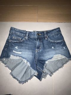 (Category: ) located in . Submitted by coconutpigeon (Listing ID 1467301077, Image 1). Description: .