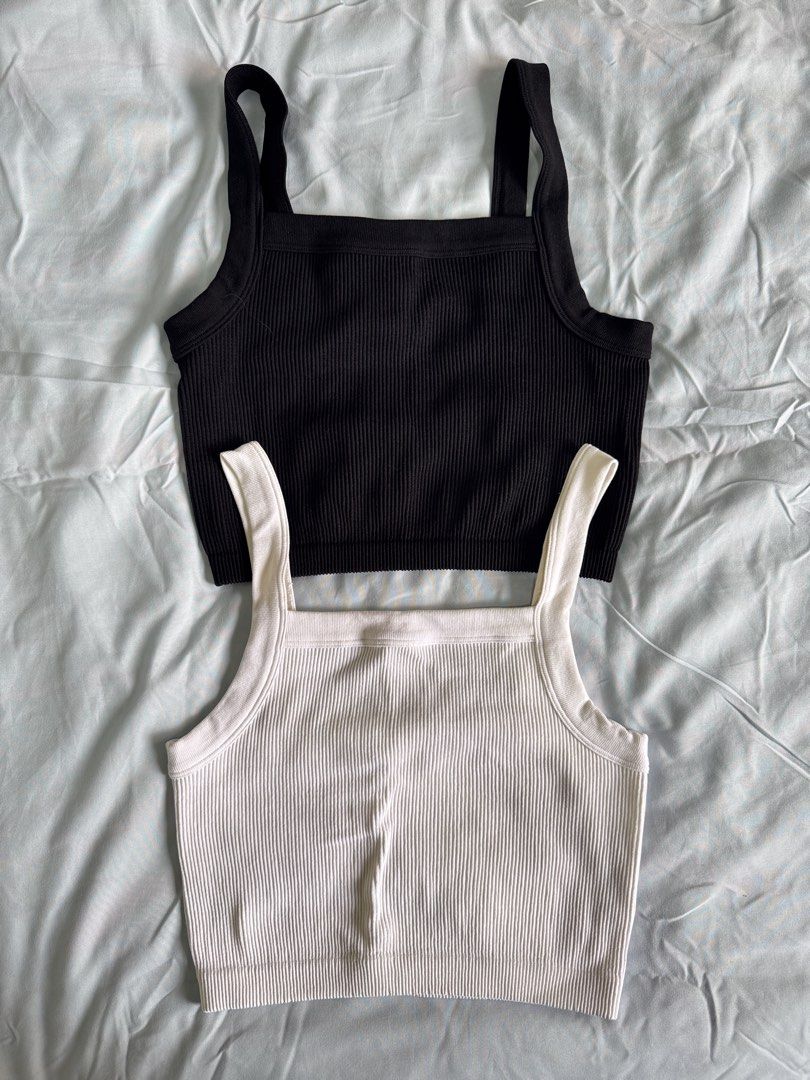 Cotton On Tank Top (Category: Sleeveless) located in Batangas. Submitted by vybxx (Listing ID 1467178963, Image 1). Description: PHP 200/each or PHP 350 for both Message me if you want black or white. MY BODY FRAME (S-M) Bust - 34A Waist - 27 Height - 5'2 Ship via J&T + 80 sf Location: Batangas City.