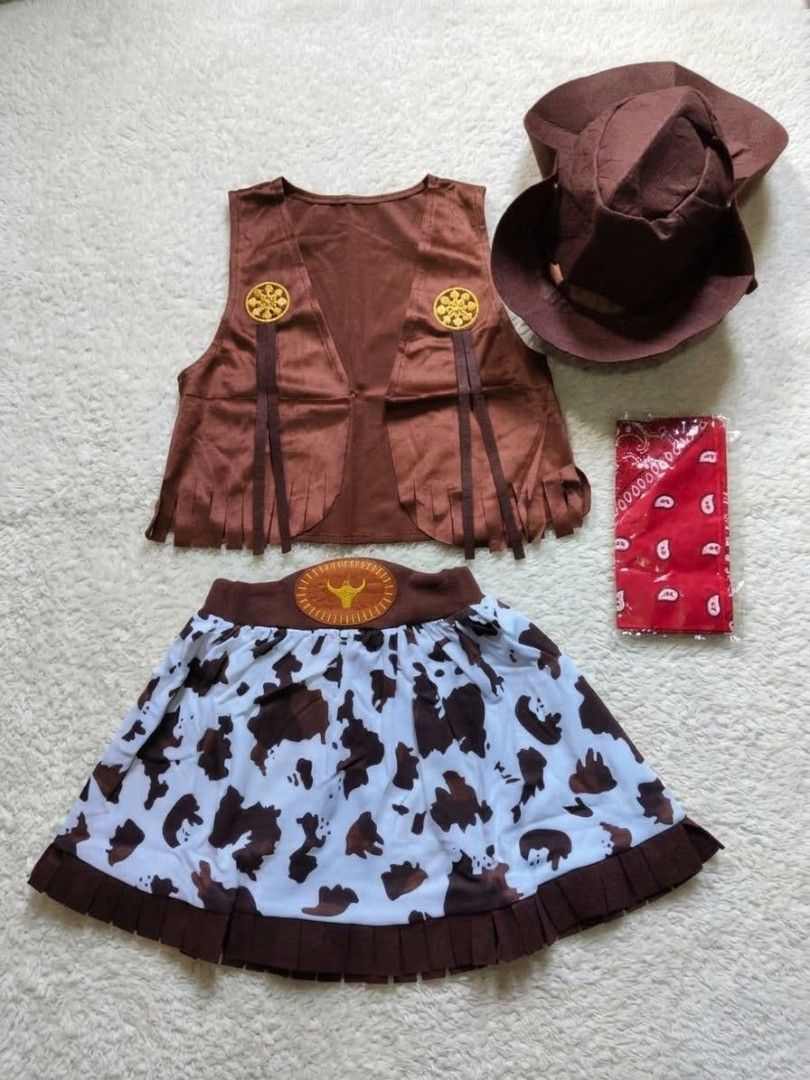 Cow girl set (Category: Babies & Kids Fashion) located in Manila. Submitted by carolgaza14 (Listing ID 1467338604, Image 1). Description: *🤠 Cowgirl Costume Set - 4-in-1 Complete Set* Yeehaw! Best seller for Book Week, Halloween & School Programs! *Inclusions (4 pcs):* 1. *Brown Fringe Vest* - Soft suede-like fabric, open front with gold embroidered sheriff badge detail + tassel fringe hem, very cute western vibe 2. *Cow Print Skirt* - White wit