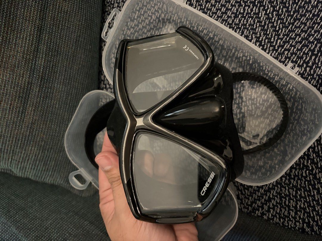 *Cressi Pano 4 Diving Mask* (Category: Fishing) located in Mandaluyong City. Submitted by localbudol (Listing ID 1467213301, Image 1). Description: .