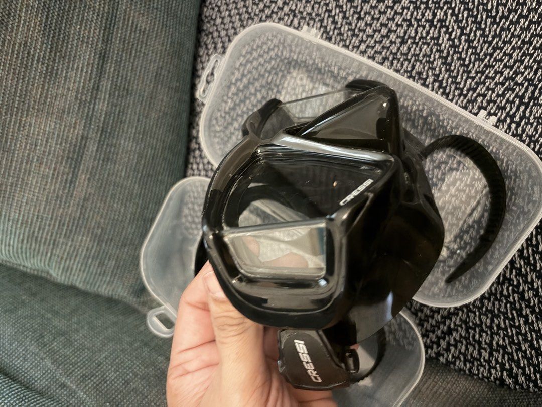 *Cressi Pano 4 Diving Mask* (Category: Fishing) located in Mandaluyong City. Submitted by localbudol (Listing ID 1467213301, Image 3). Description: .