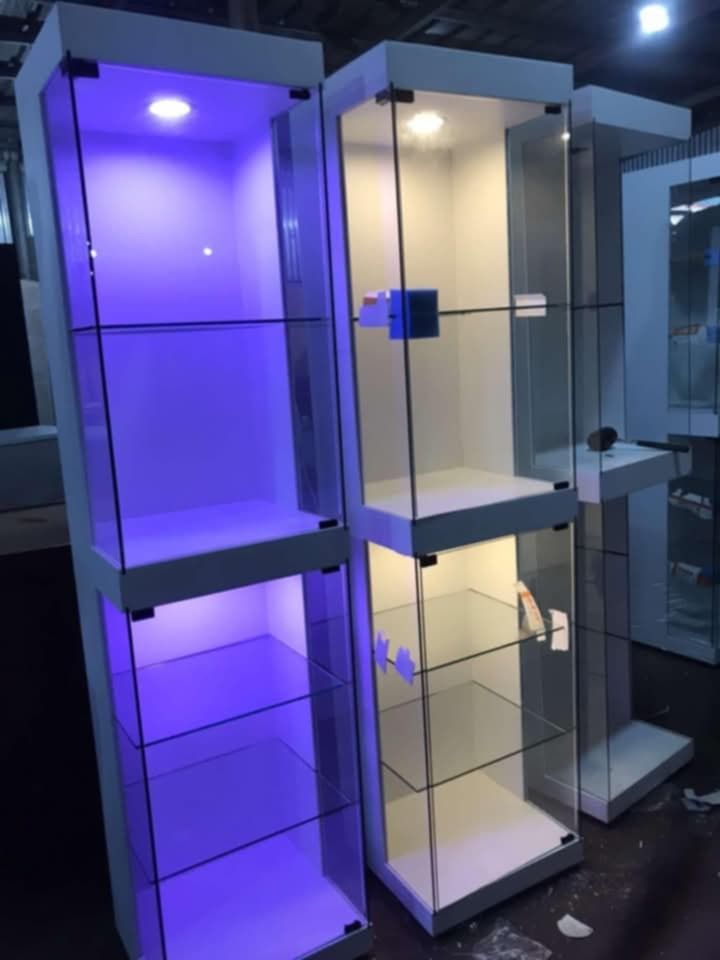 CURIO GLASS CABINET DISPLAY (Category: Other Home Furniture) located in Mabalacat. Submitted by arlenemamangun01 (Listing ID 1467216651, Image 3). Description: .