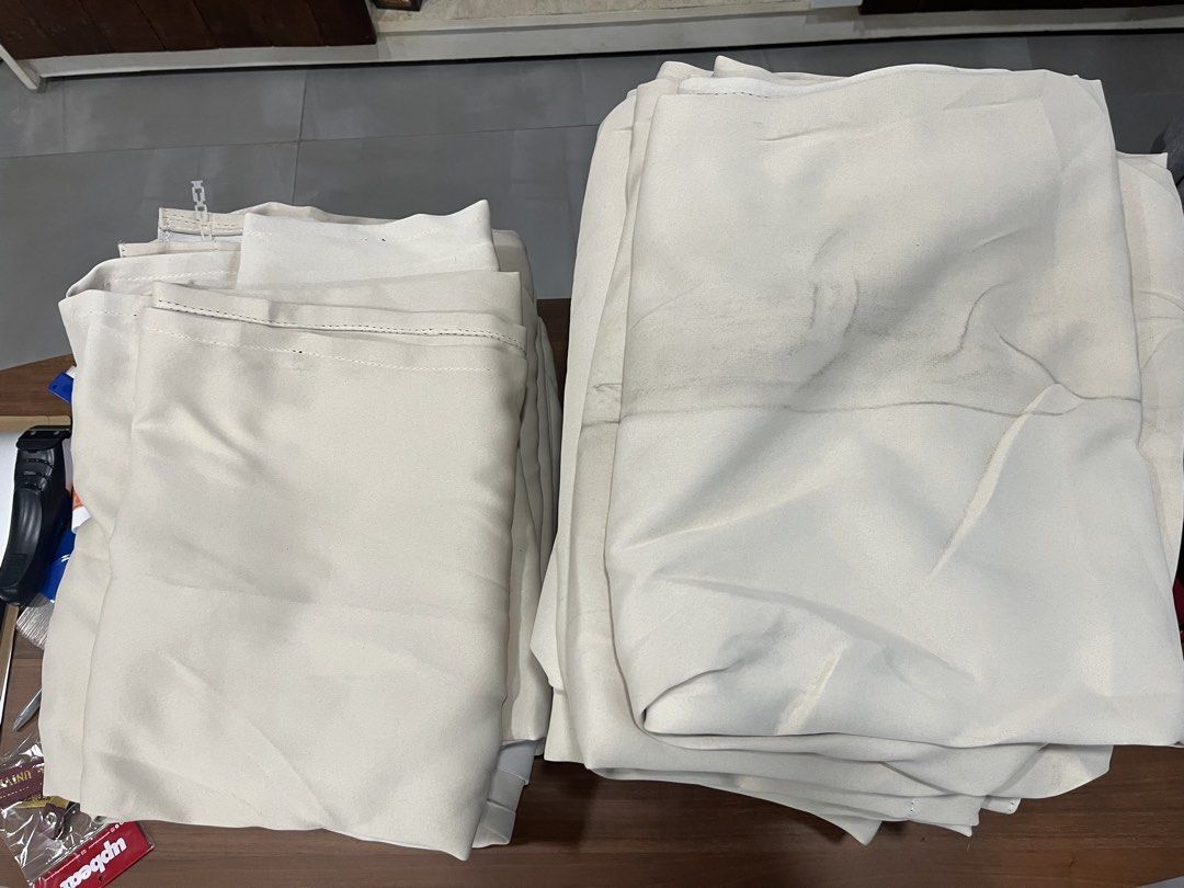 CURTAINS FOR SALE (Category: Curtains & Blinds) located in Paranaque City. Submitted by cslasala12 (Listing ID 1467222300, Image 1). Description: 🪟 PRELOVED CURTAINS FOR SALE – ₱3,000 FOR ALL 20 PCS! Selling 20 pcs of used curtains from a rental property pullout. 📏 Size: 56 x 84 inches (7 ft long) 🔢 Quantity: 20 pcs 📌 Selling as a lot only – no individual selling. ✅ Curtain rings are still intact. ⚠️ Curtains have some dirt and signs of use. 