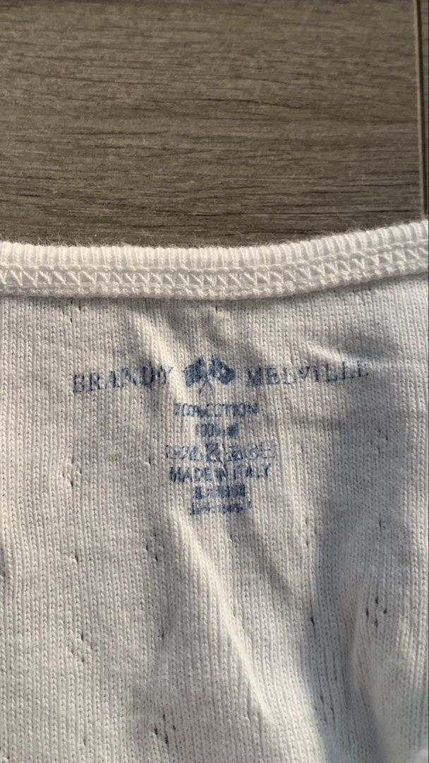 Dainty Brandy Melville Teddy Tank (Category: Sleeveless) located in Laoag. Submitted by hotstuffben (Listing ID 1467291073, Image 2). Description: Size: Small -No when worn -Mop:Gcash Only -Mod:J&T Only.