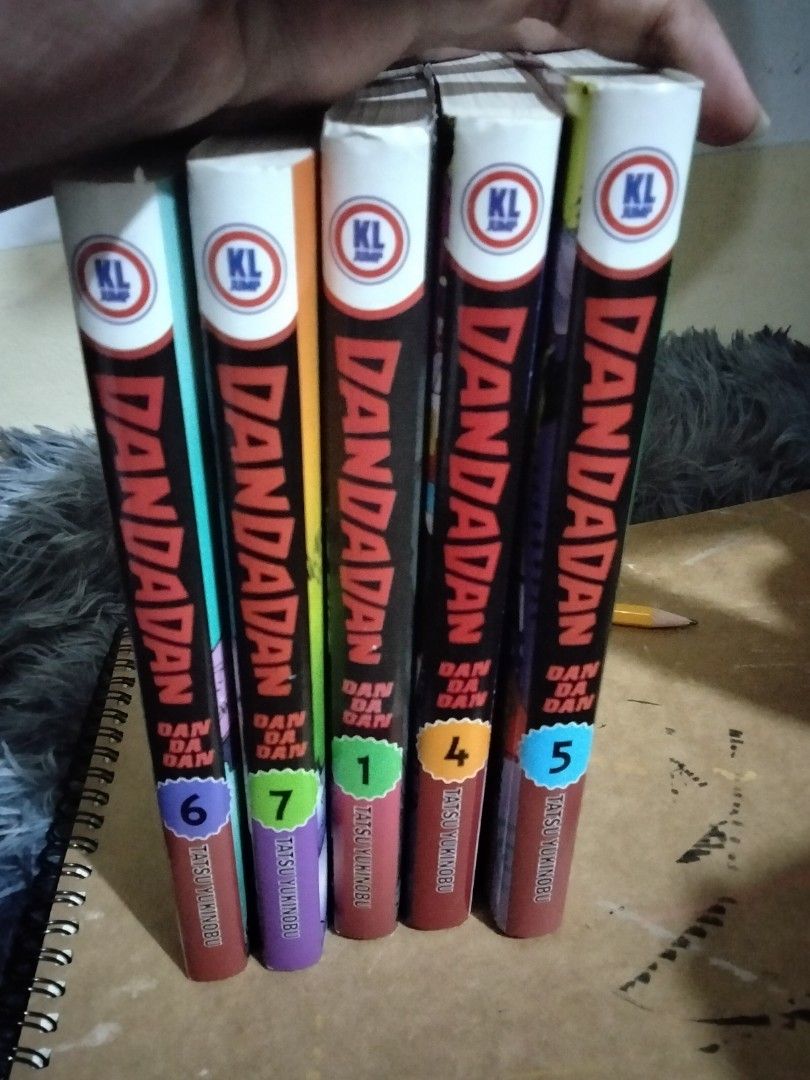 Dandadan manga set (Category: Comics & Manga) located in Manila. Submitted by wisehawk.2ed636 (Listing ID 1467295223, Image 1). Description: 100 each, 300 only for set. Can negotiate Jnt and Lalamove Need to sell, Quitting collection The manga is a high quality reprint from Malaysia. (high standards: Forced landscape panels into two pages, Every page meets every edge.) Payment first policy RFS: Need to sell buy now plizzz no to sensitive buyers.