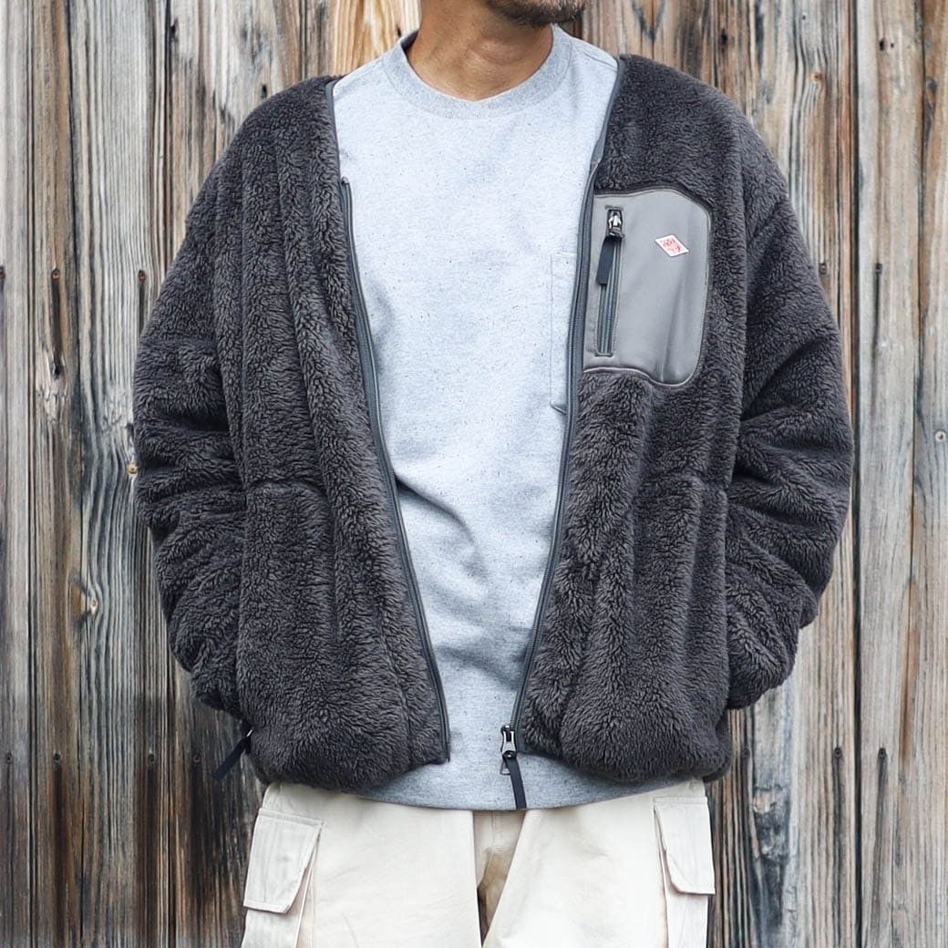Danton High Pile Fleece Zip Jacket Medium (Category: Coats, Jackets and Outerwear) located in Pagsanjan. Submitted by japan.streetwear.to.ph (Listing ID 1467357831, Image 1). Description: Danton Vetements De Travail Gray Charcoal High-Pile Fleece Jacket (Boa Jacket) Brandnew with Hang Tags Chest Pocket / Kangaroo Pocket Color:Gray Charcoal Size 38 (Medium to Small) Dimensions:Length24" x W22" Sleeves 21" 7000php plus shipping fee..