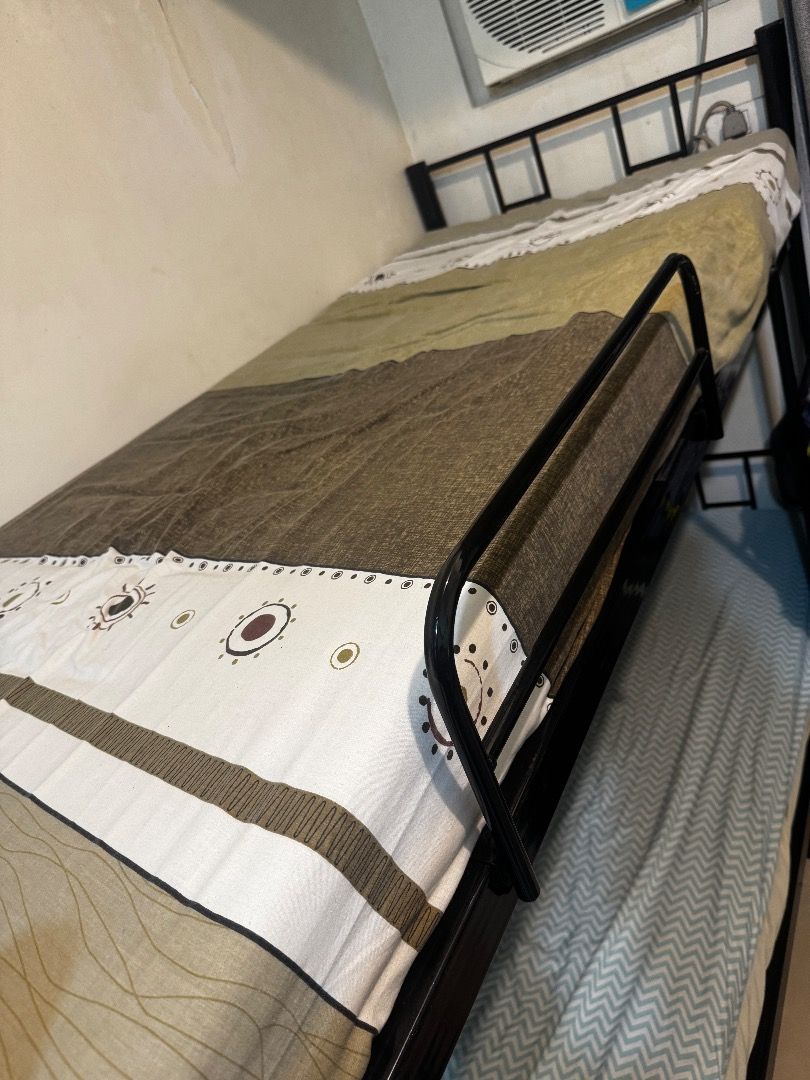 Demountable Bunk Bed (Category: Bed Frames & Mattresses) located in Caloocan City. Submitted by raredog.11ad00 (Listing ID 1467330440, Image 3). Description: Dismantlable/Demountable Bunk bed W80cm x L190cm • Price: ₱3000 • Payment: [Cash / GCash] • Pickup Location: San Antonio, Makati • Shipping: Available via Lalamove at buyer's expense PS: Foam mattress not included .