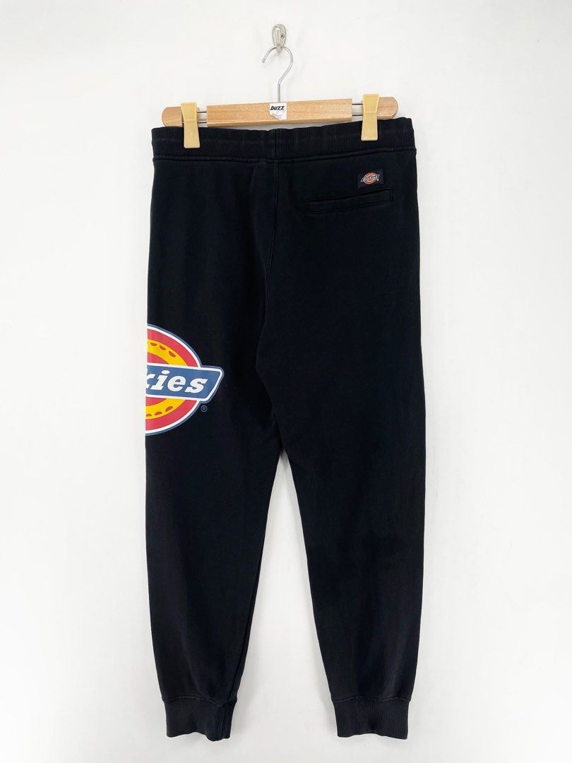 Dickies Side Logo Black Jogger Pants (Category: Joggers) located in Manila. Submitted by buzz.garments (Listing ID 1467353659, Image 2). Description: Size: Medium on tag Dimensions(inches) -Waist/Width: 32”-38” (Strechable) -Hip: 19” -Front Rise: 13” -Thigh: 10” -Inseam: 25” -Outseam/Length : 35” -Leg Opening: 4” - color may vary due to lighting. please manage your expectations-minimal and unseen flaws must be considered..